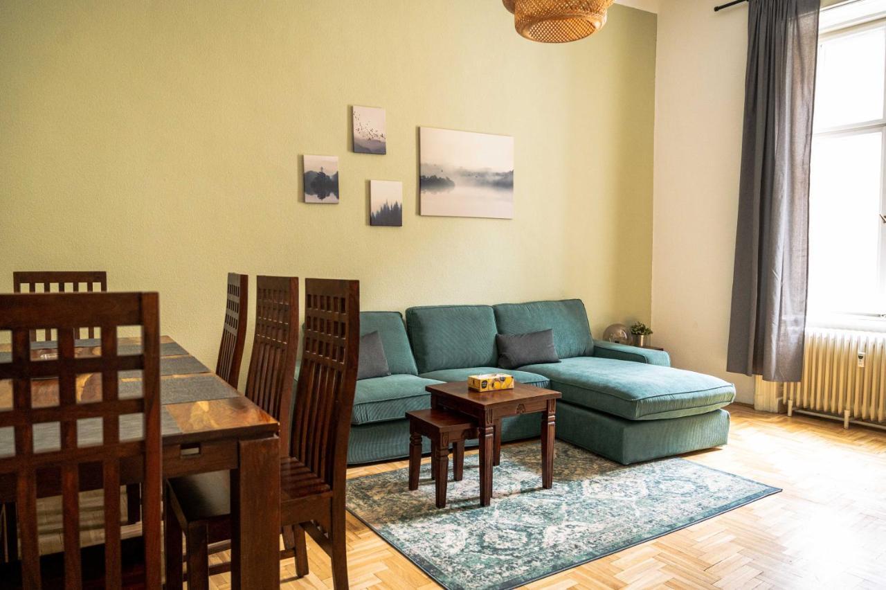 Dob Duplex Apartment บูดาเปสต์ ภายนอก รูปภาพ