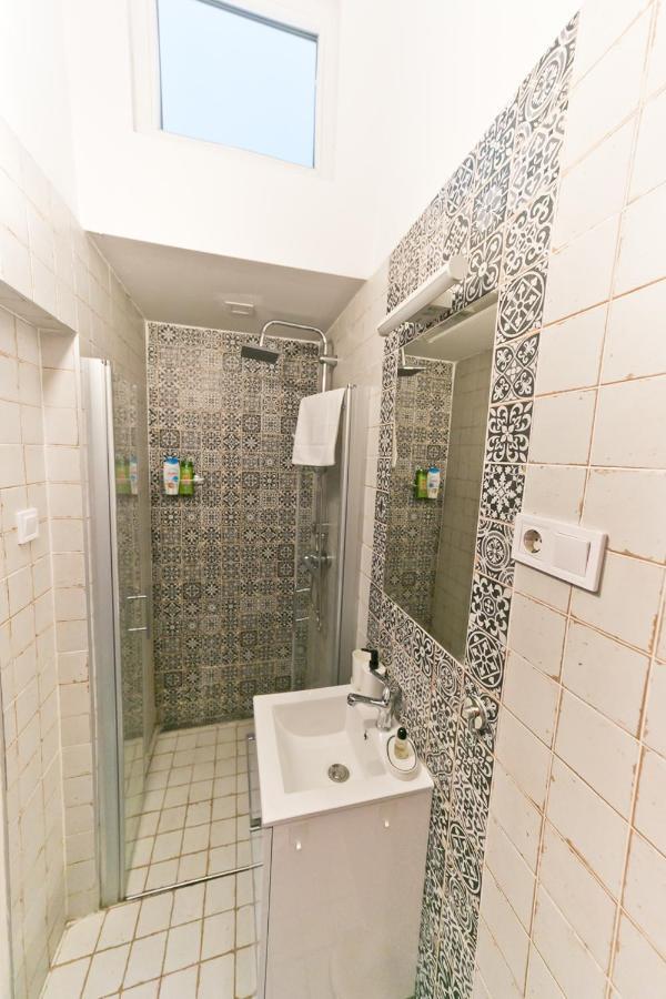 Dob Duplex Apartment บูดาเปสต์ ภายนอก รูปภาพ